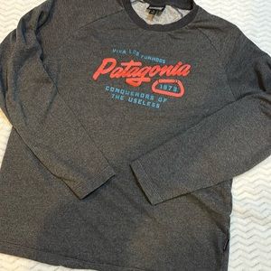 Patagonia gray sweatshirt medium